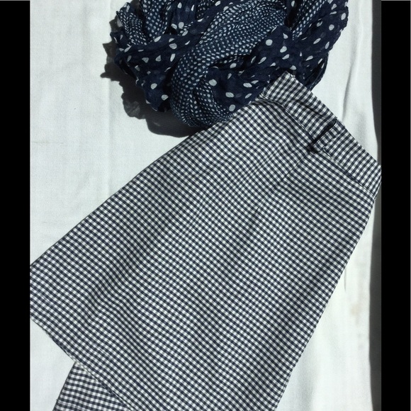 LOVE H21 NAVY & WHITE SKIRT - Picture 3 of 8